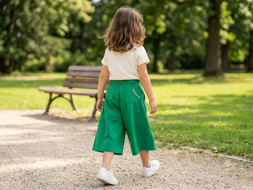 BT Girls 100% Cotton Green Parachute Fitting  Pant